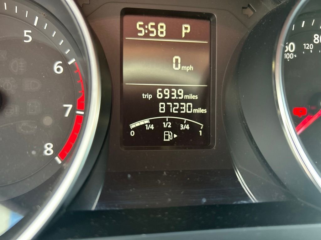 Used 2017 Red Volkswagen 1.4T S image 6