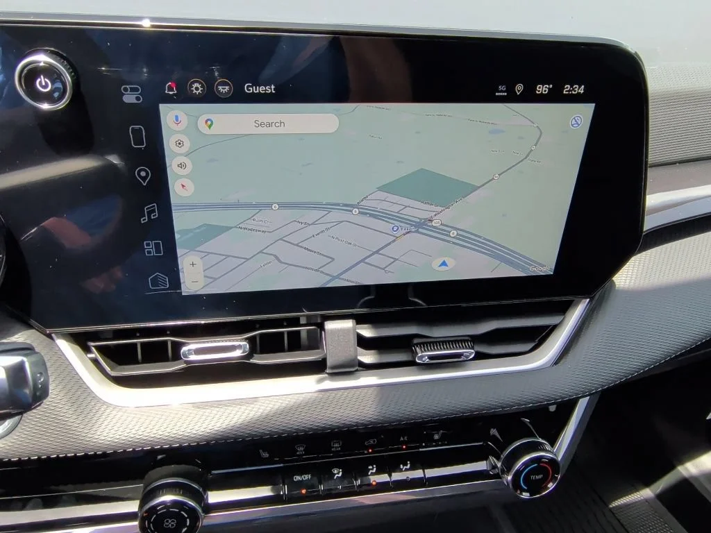 2026 Chevrolet Equinox LT - Photo 24