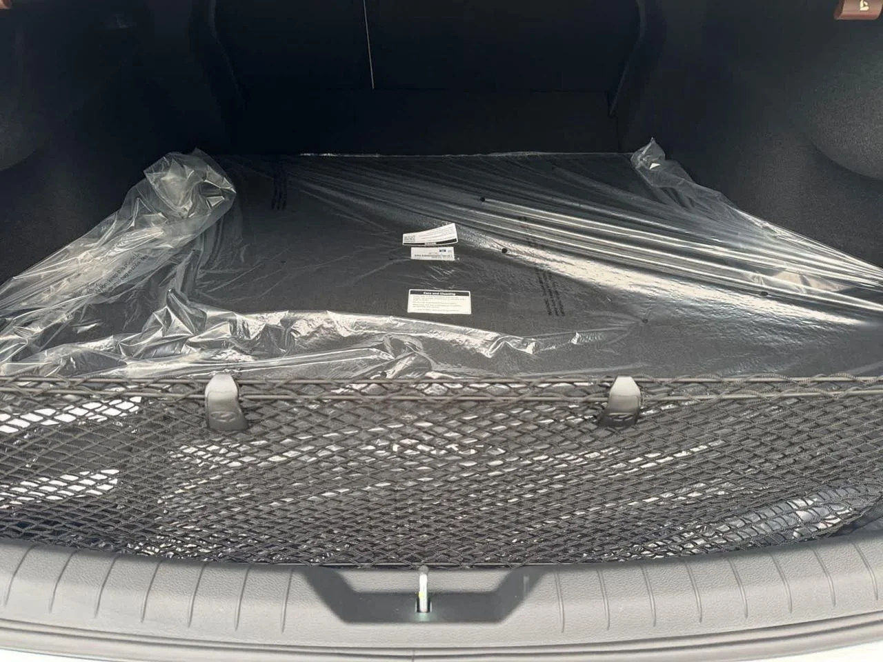New 2026 White Hyundai SEL Sport image 7