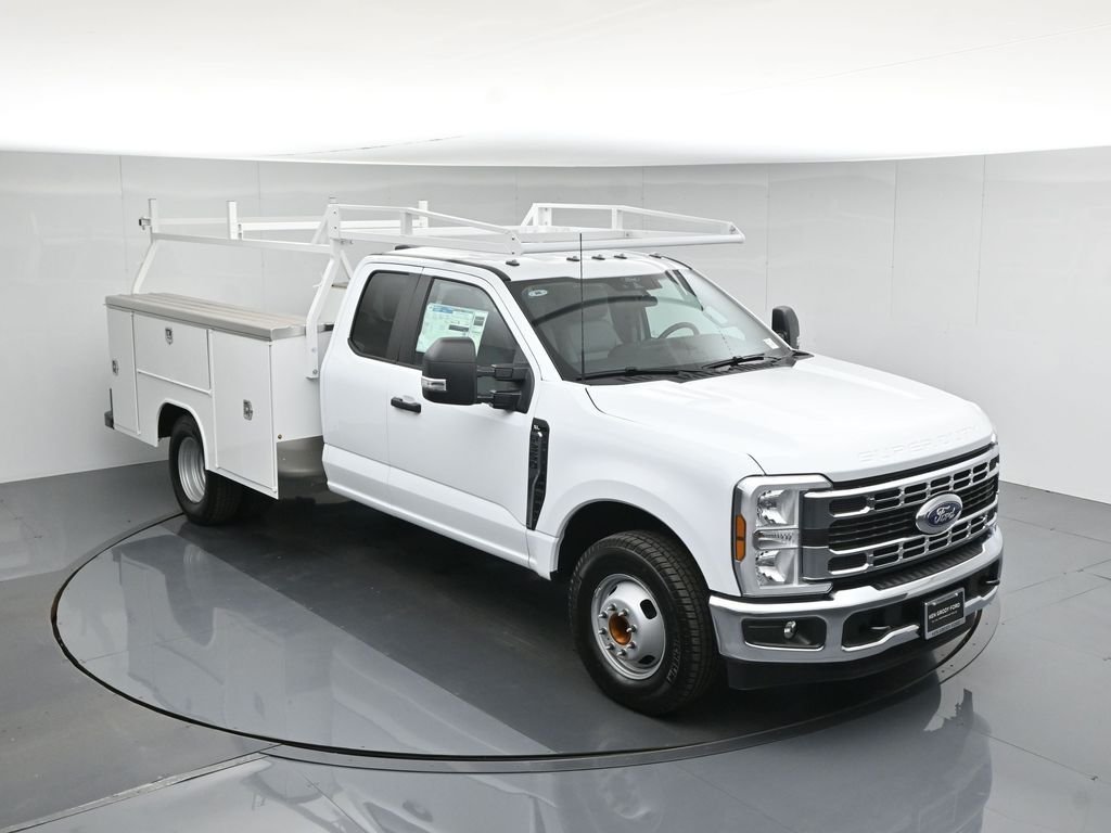 New 2026 Oxford White Ford XL image 43