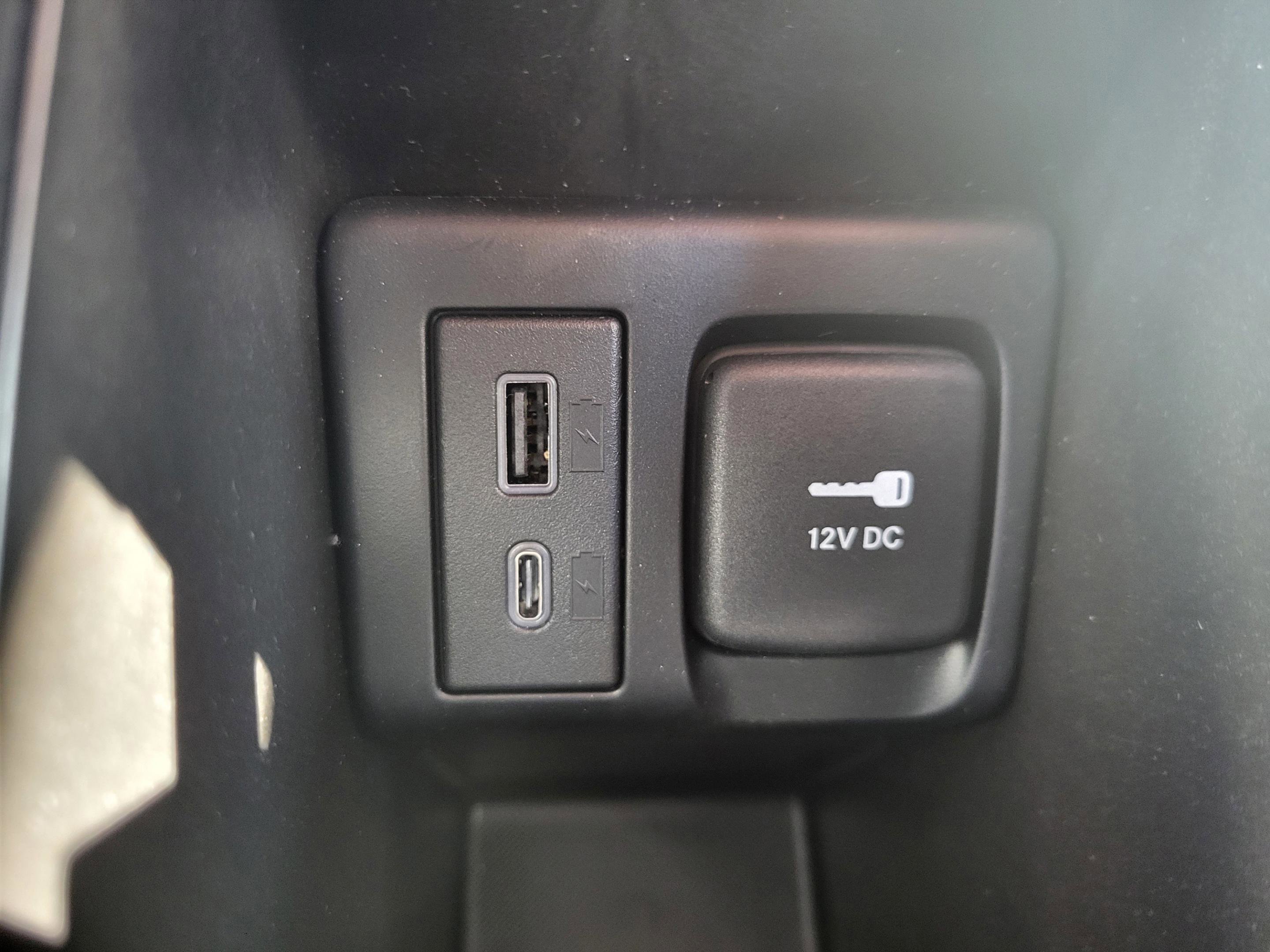 2025 FIAT 500e Base - Photo 51