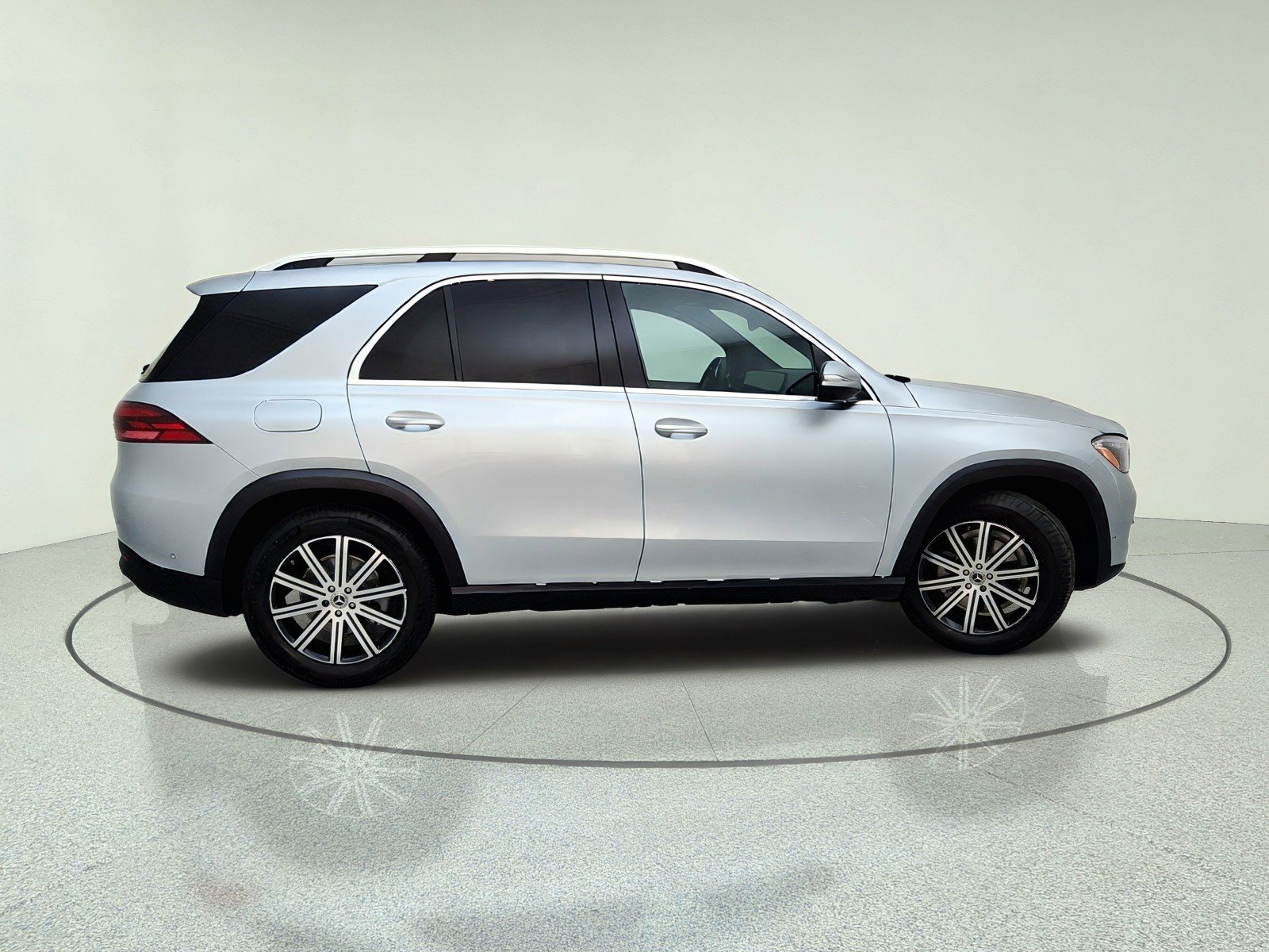 Certified Used 2026 Cirrus Silver Metallic Mercedes-Benz GLE 350 image 7