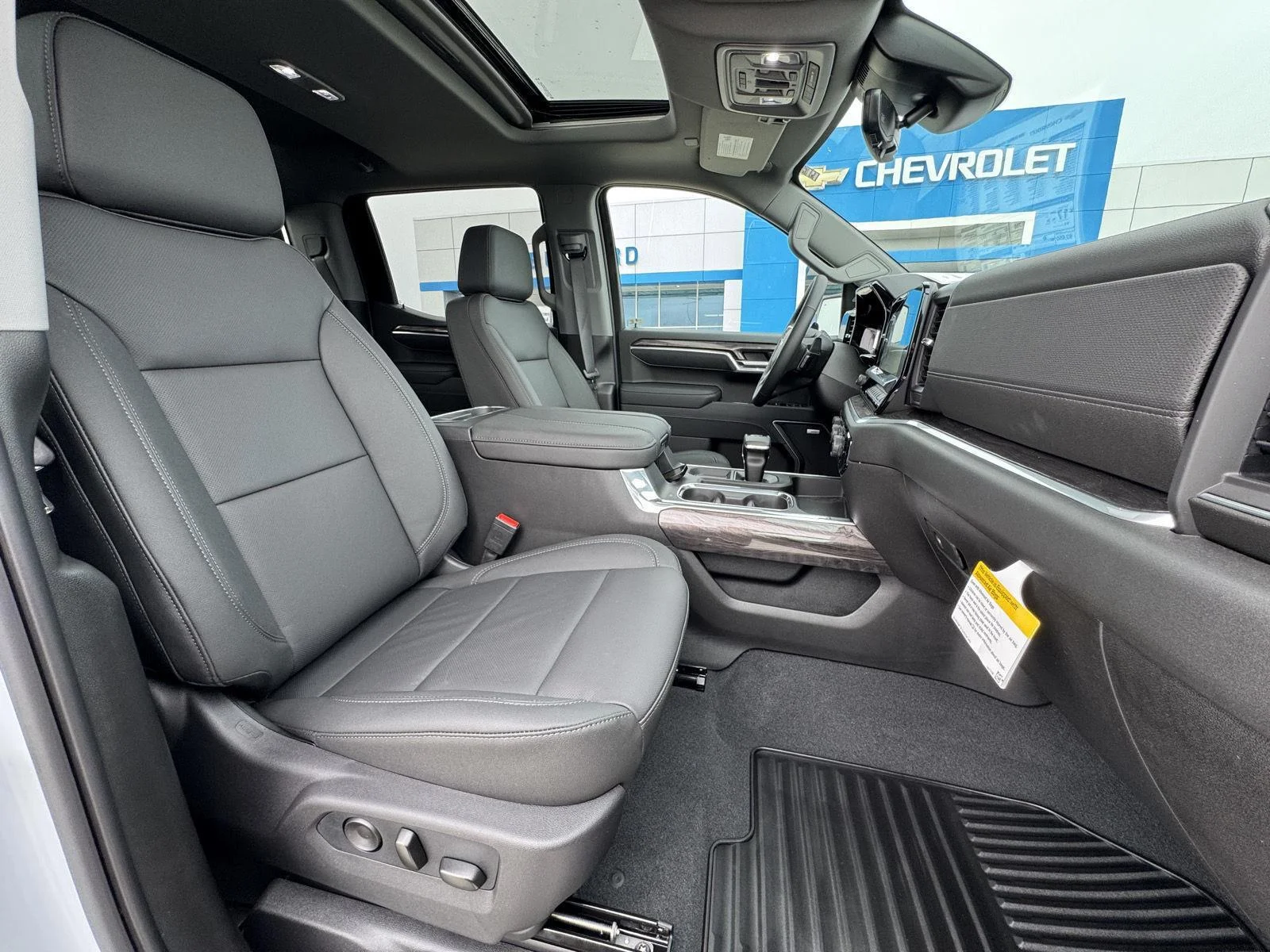 2026 Chevrolet Silverado 1500 LTZ - Photo 61