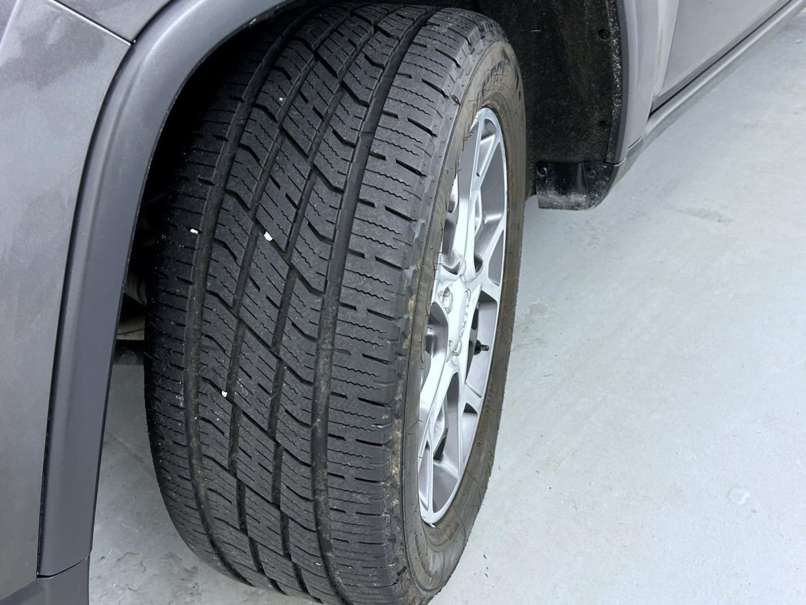 Used 2020 Gray Jeep Limited image 24