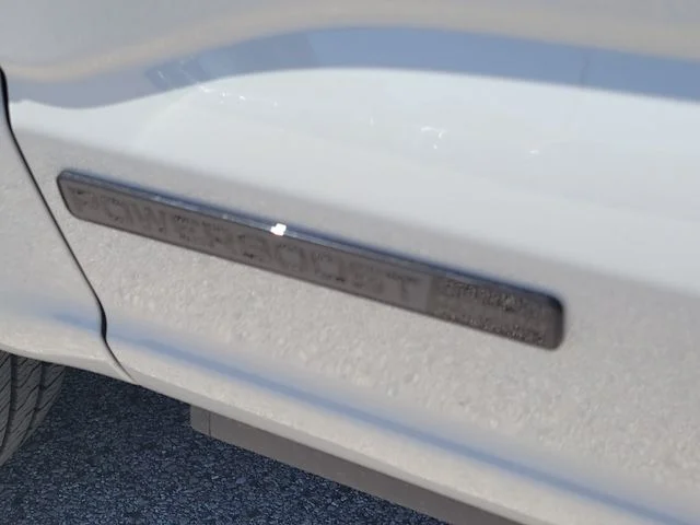 New 2026 Avalanche Ford Platinum image 10