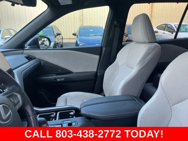 Used 2024 Blue Lexus 350 Luxury image 10