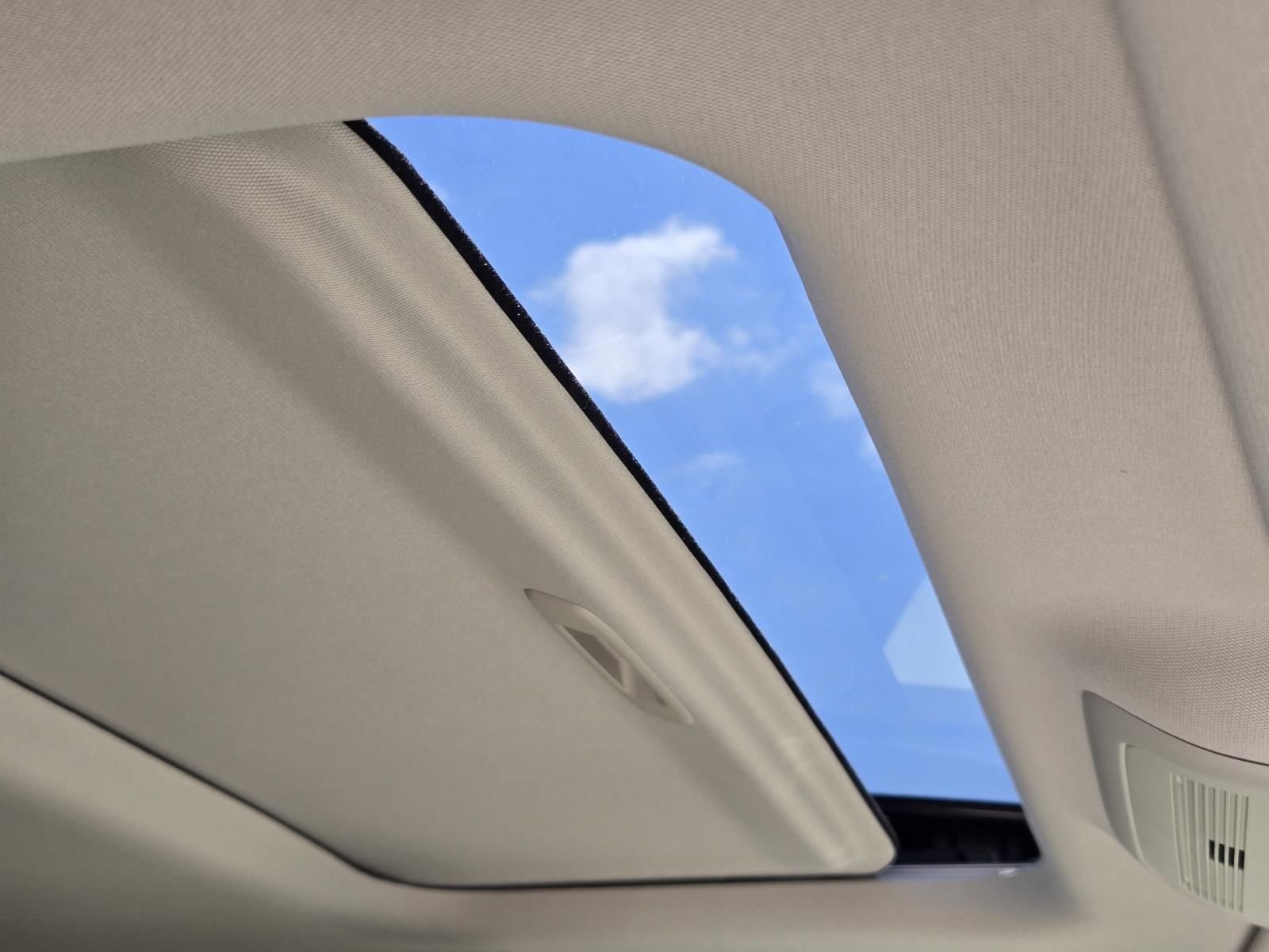 2026 Mazda CX-90 Preferred Package - Photo 8
