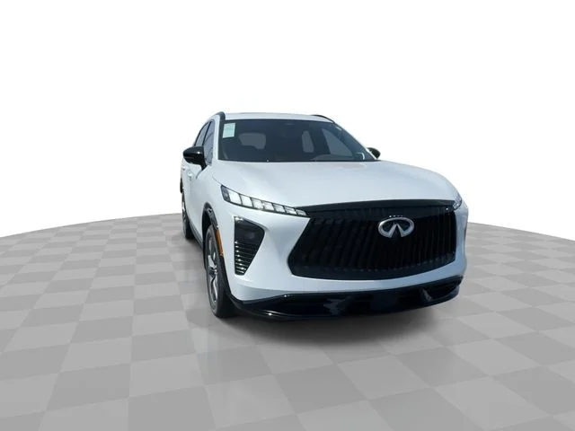 New 2027 White INFINITI LUXE image 3