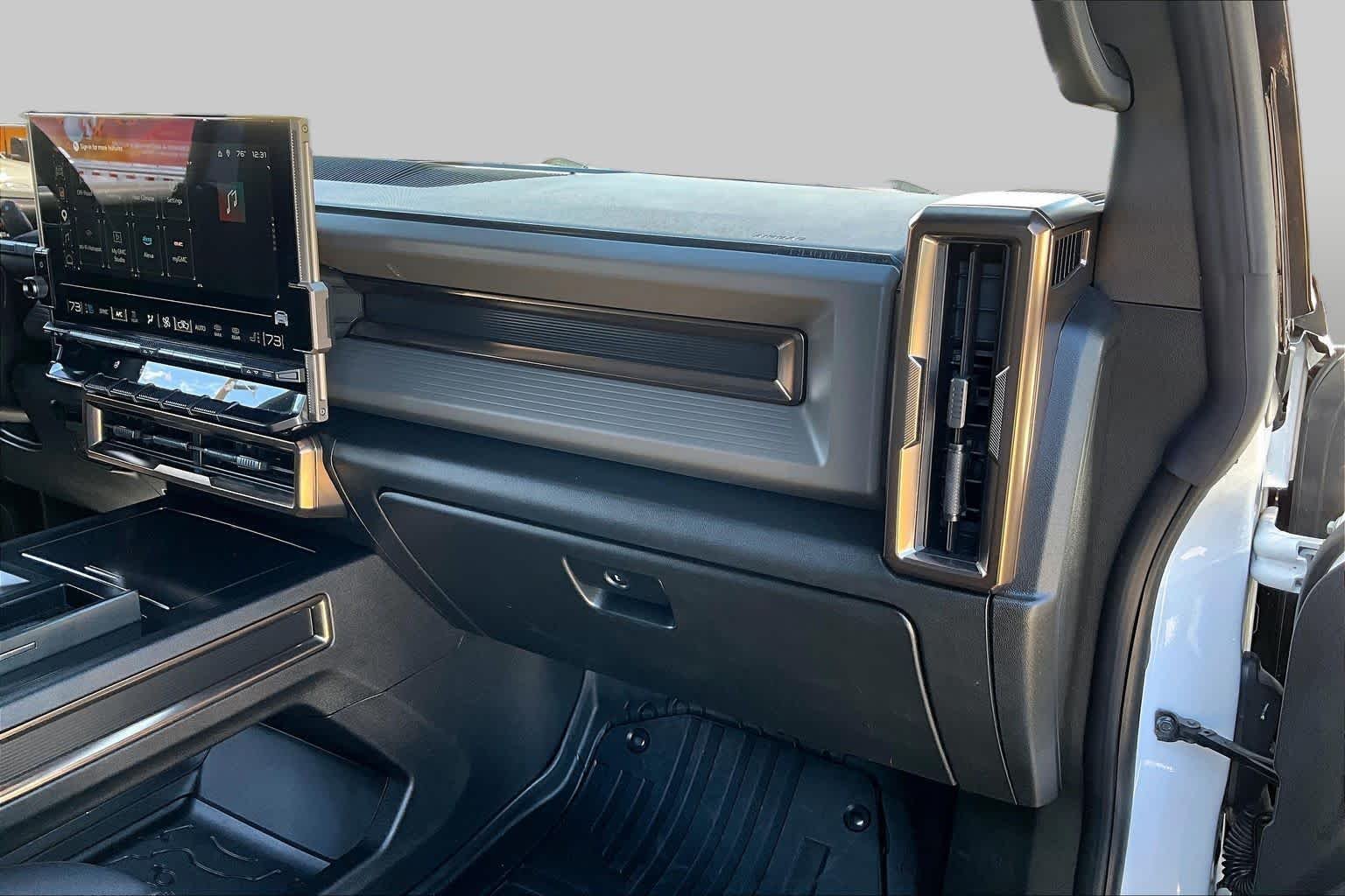 Used 2025 White GMC 3X image 18
