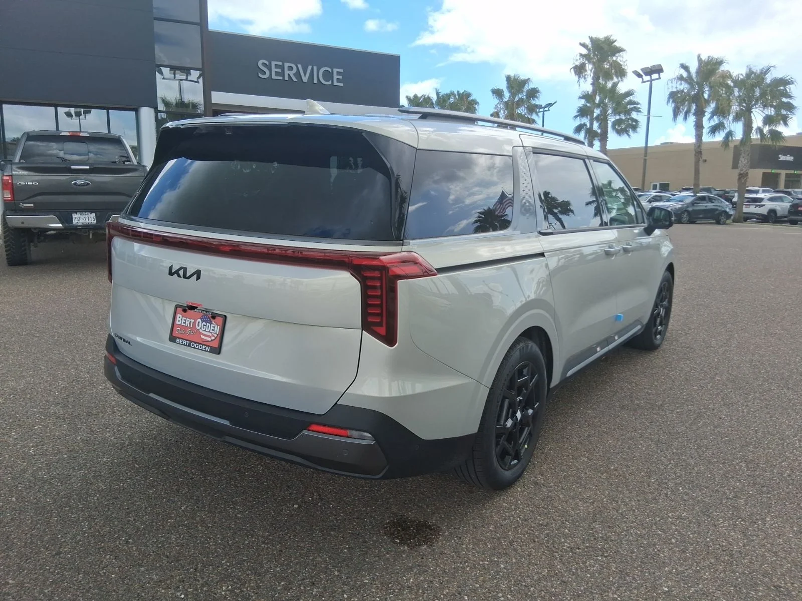 New 2026 White Kia SX Prestige image 4