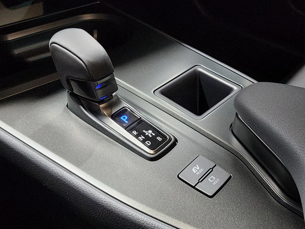 New 2026 Silver Lexus 300h image 24