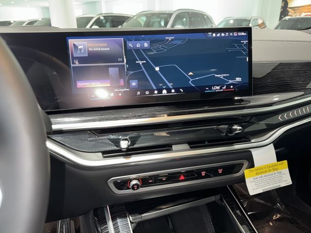 New 2027 Brooklyn Grey Metallic BMW xDrive40i image 18