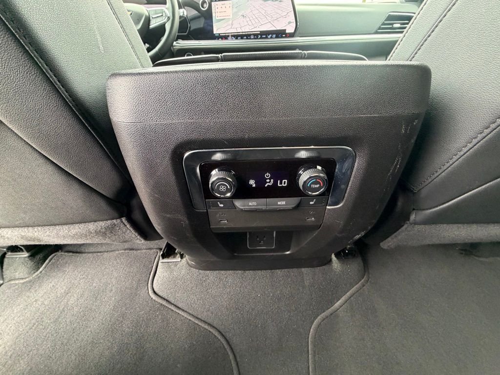 Used 2025 Gray Chevrolet Premier image 14