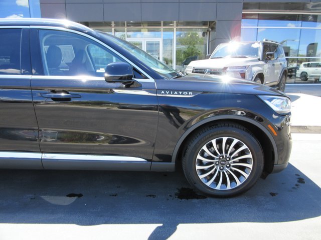 Used 2024 Infinite Black Metallic Lincoln Reserve image 70