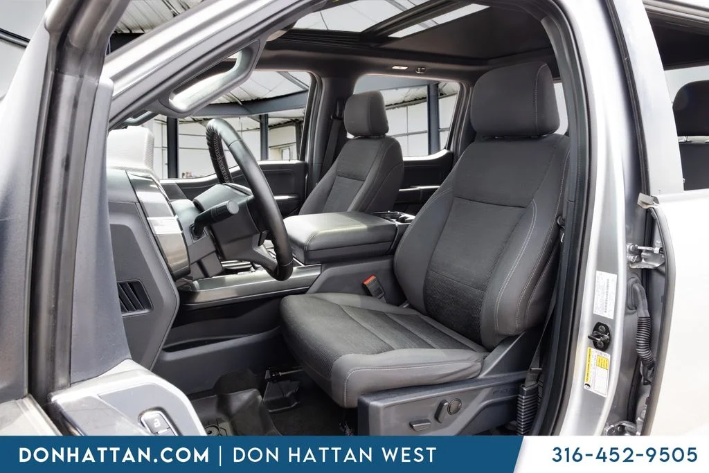 Used 2023 Silver Ford XLT image 14