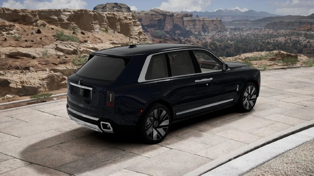 New 2027 Blue Rolls-Royce  image 3