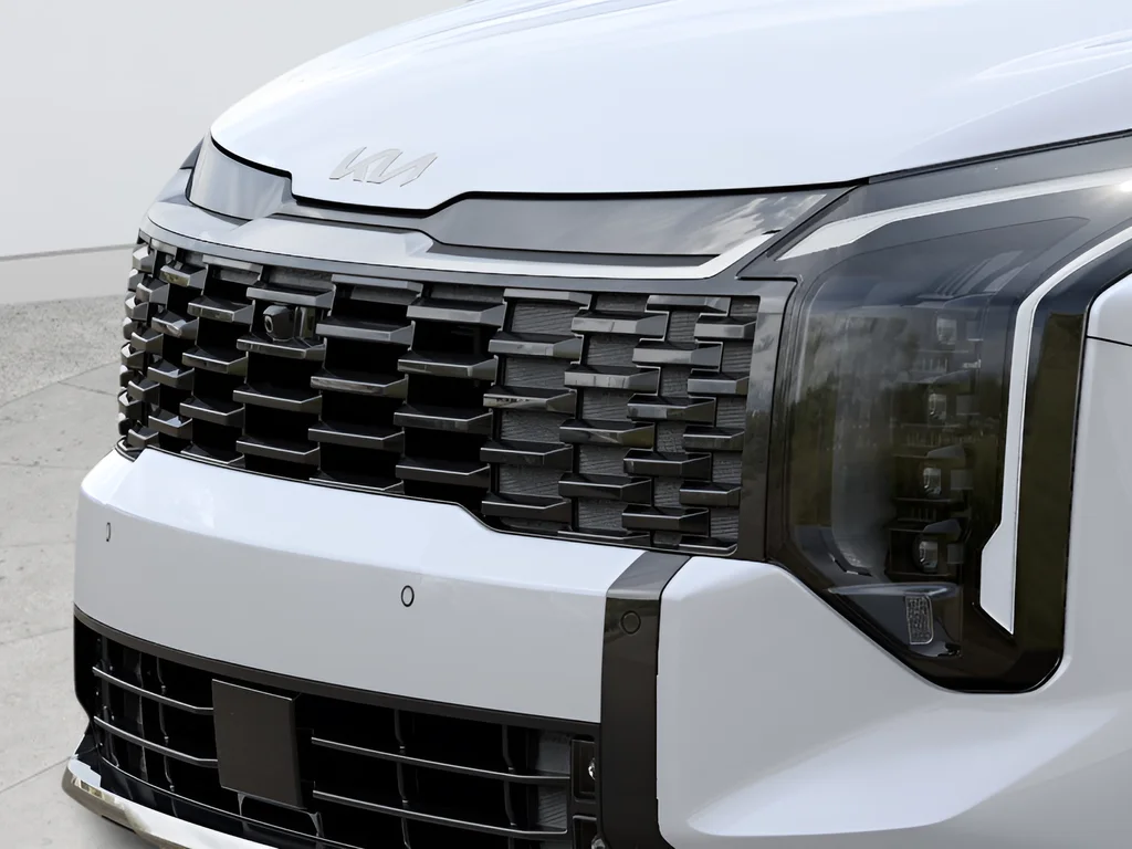 New 2027 White Kia SX-Prestige image 27