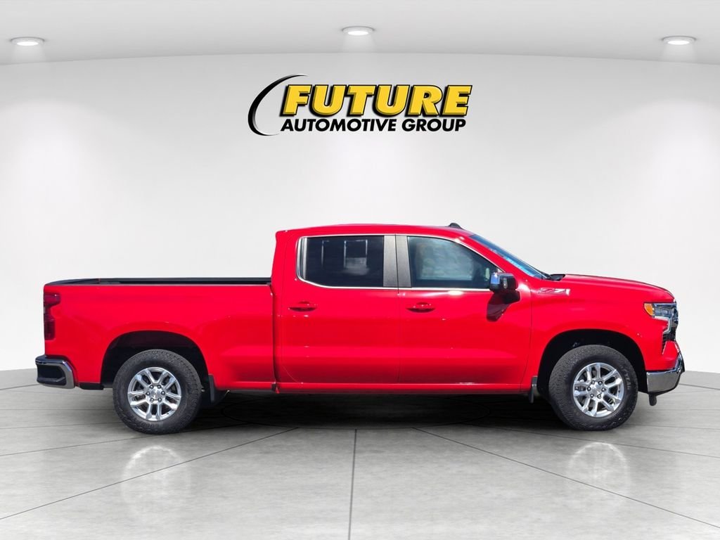 Used 2026 Red Chevrolet LT image 3