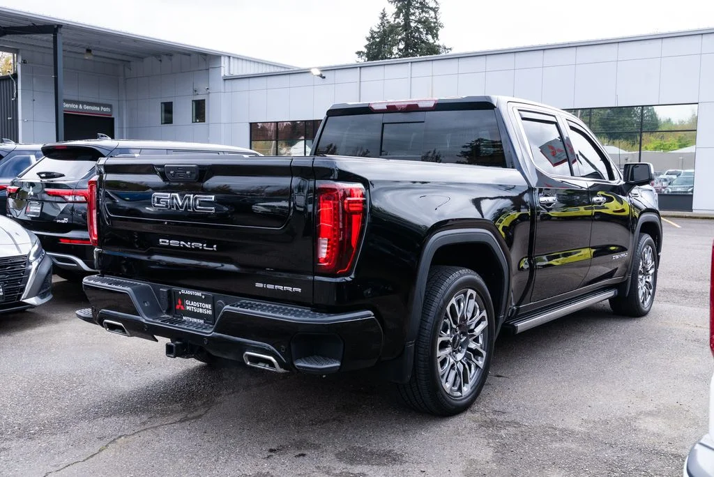 Used 2025 Black GMC Denali Ultimate image 6