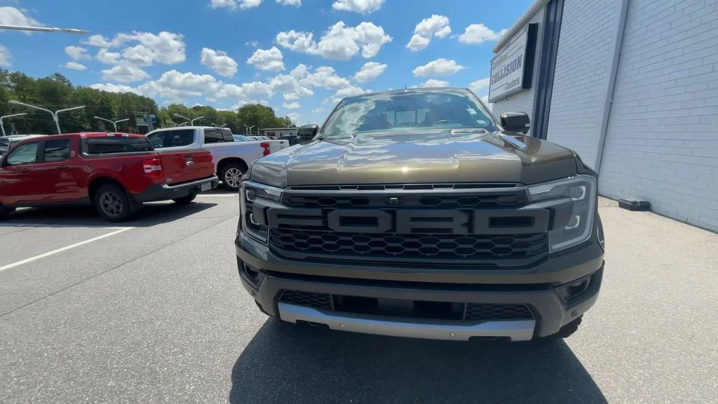 Used 2024 Green Ford Raptor image 3