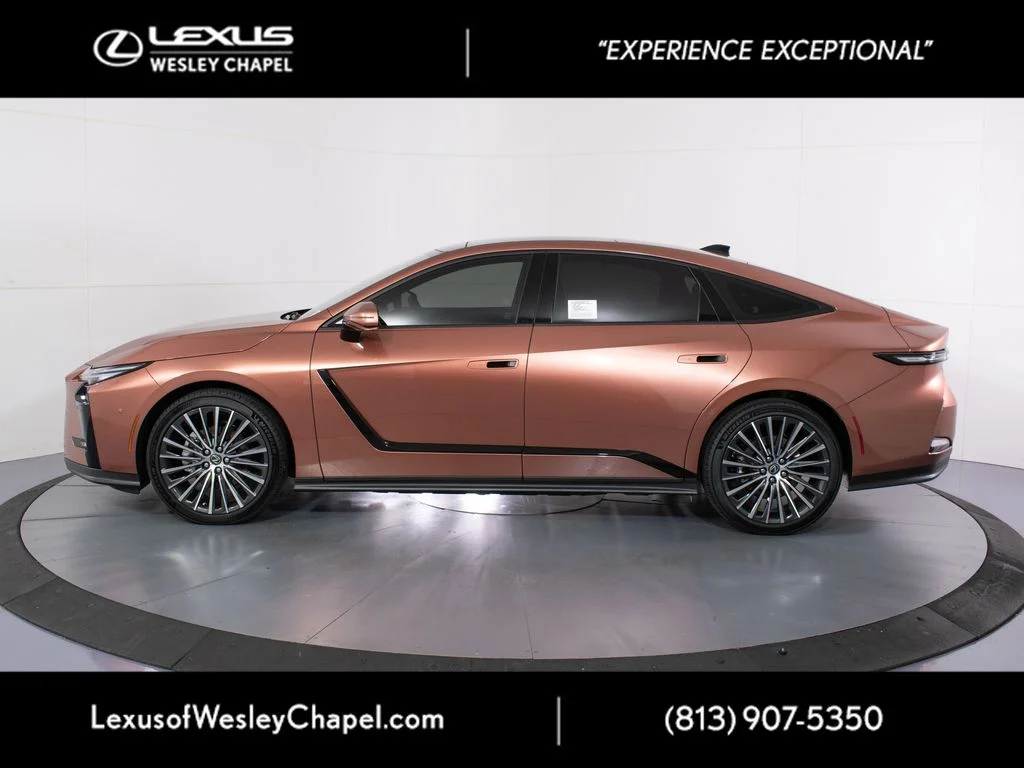 2026 Lexus ES BEV 350e Luxury - Photo 7
