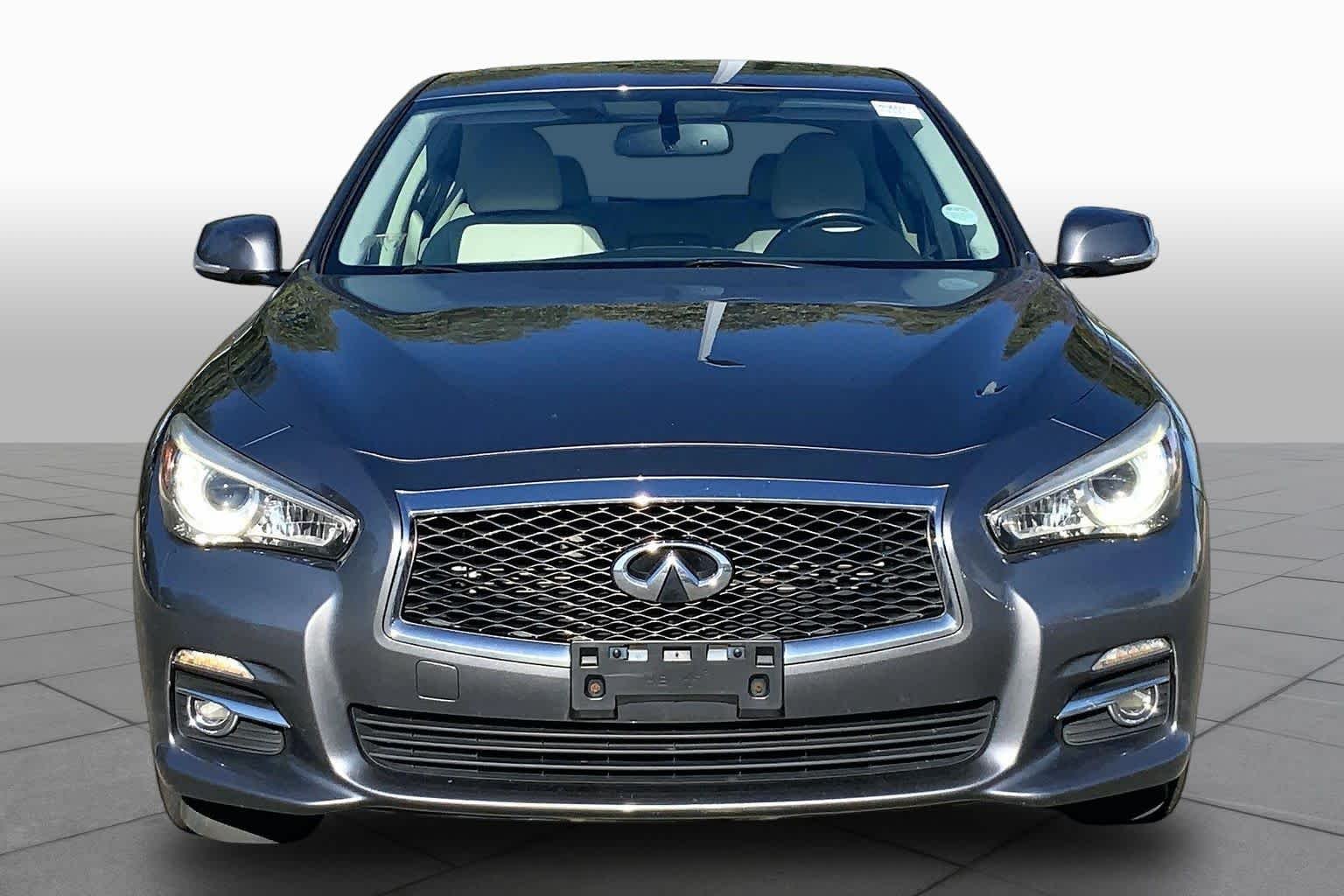 Used 2014 Graphite Shadow INFINITI Premium image 4