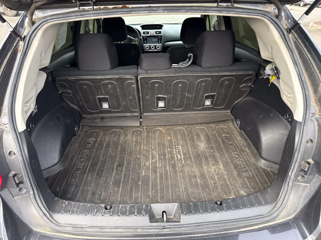 Used 2015 Gray Subaru 2.0i Premium image 29