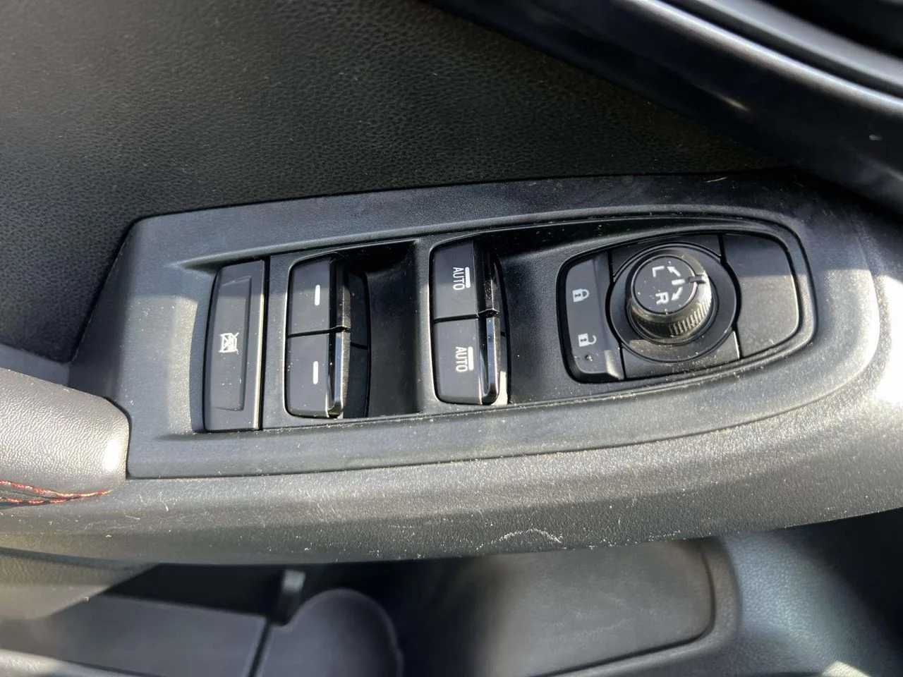 Used 2024 Magnetite Gray Metallic Subaru RS 5-Door image 25