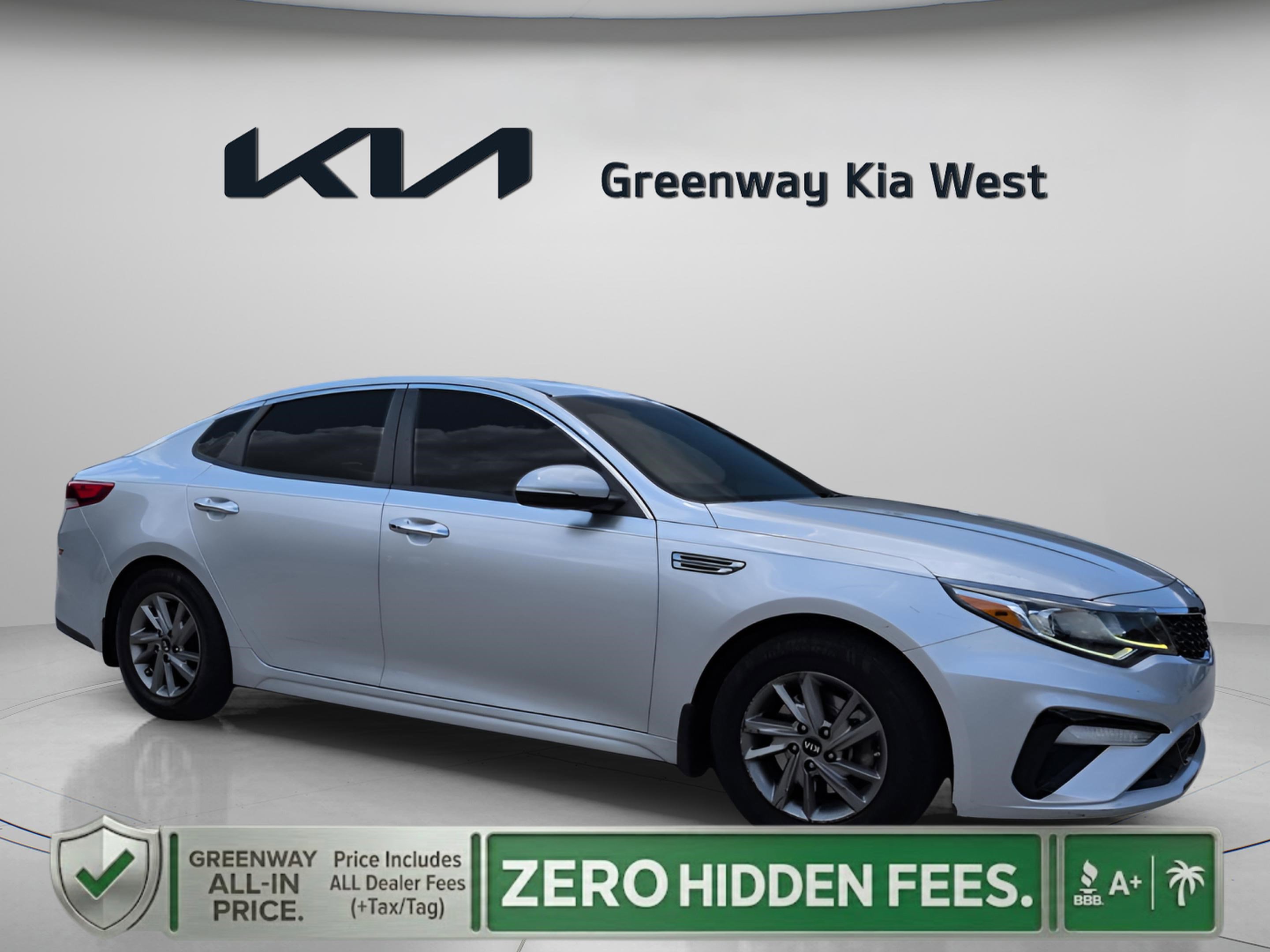 2019 Kia Optima LX AT's photo