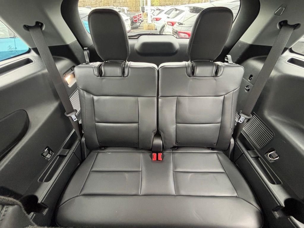 Certified Used 2022 Gray Metallic Ford XLT image 51