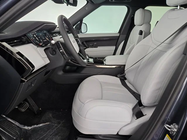 2026 Land Rover Range Rover Sport SE - Photo 10