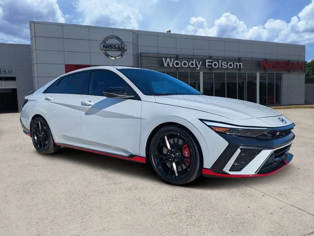 Used 2026 White Hyundai Base image 1