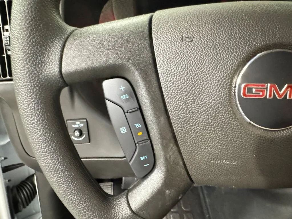 New 2026 Summit White GMC Work Van image 13