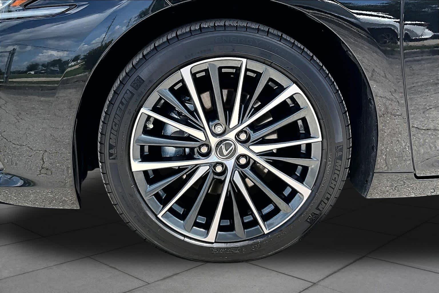Used 2025 Caviar Lexus  image 11