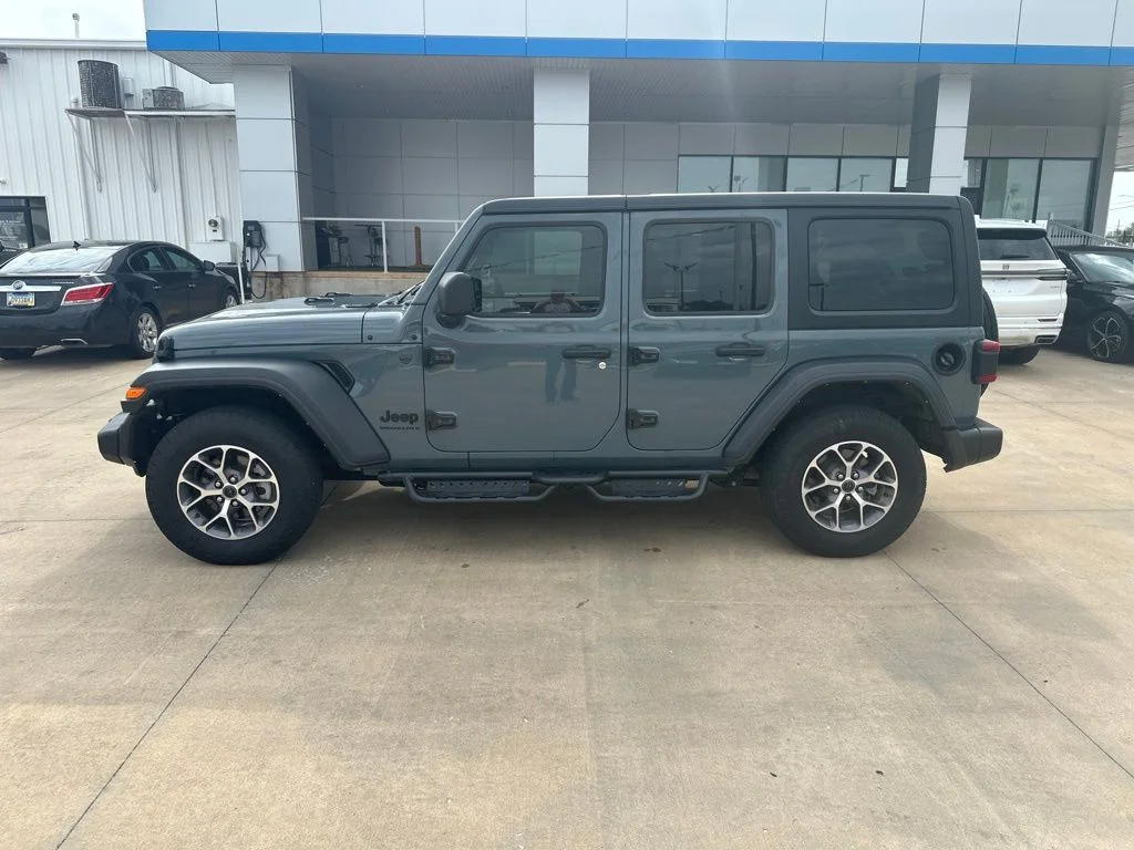 Used 2024 Gray Jeep Sport S image 29