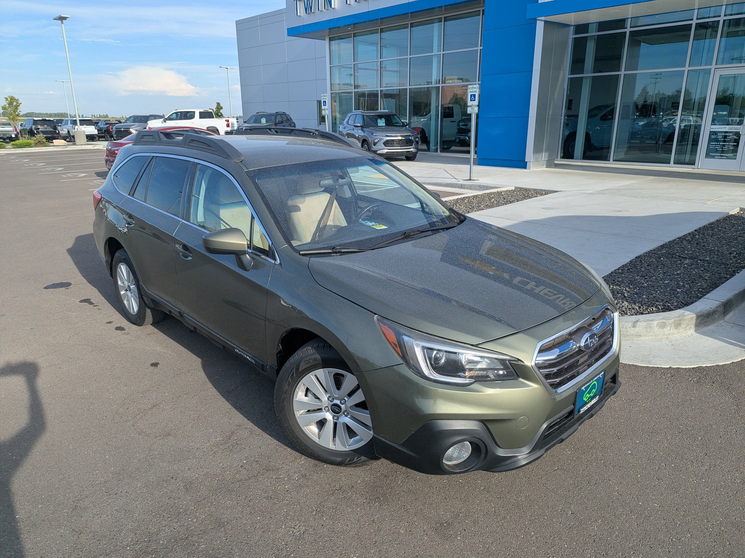 2018 Subaru Outback Premium - Photo 4
