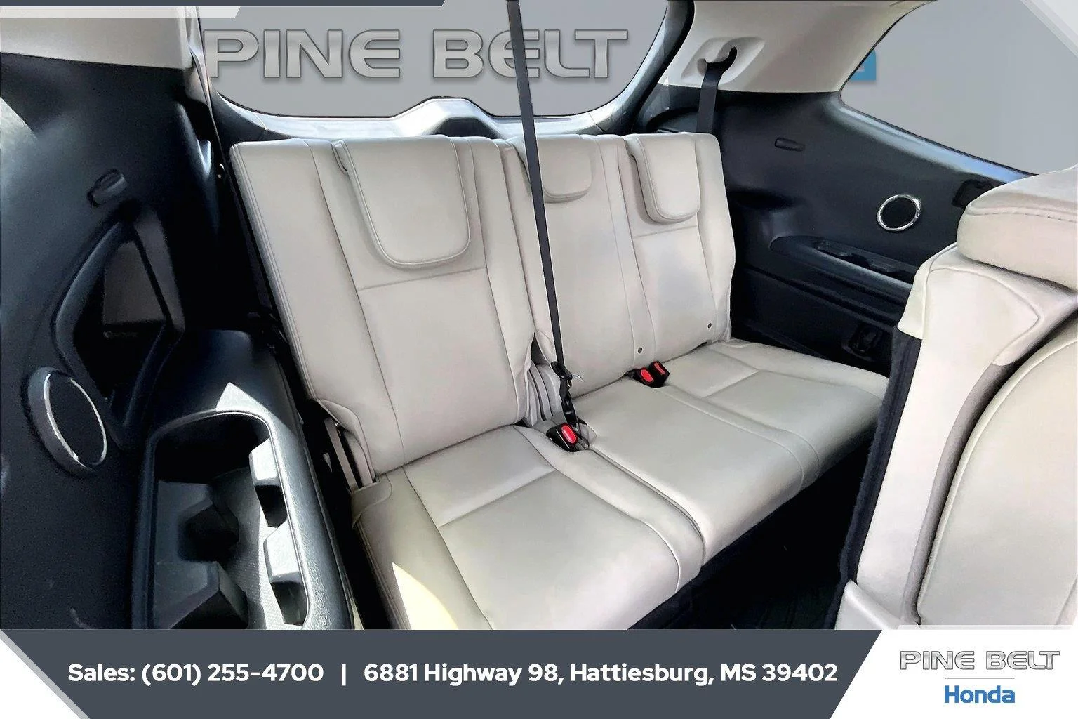 Used 2023 Crystal White Pearl Subaru Limited image 21