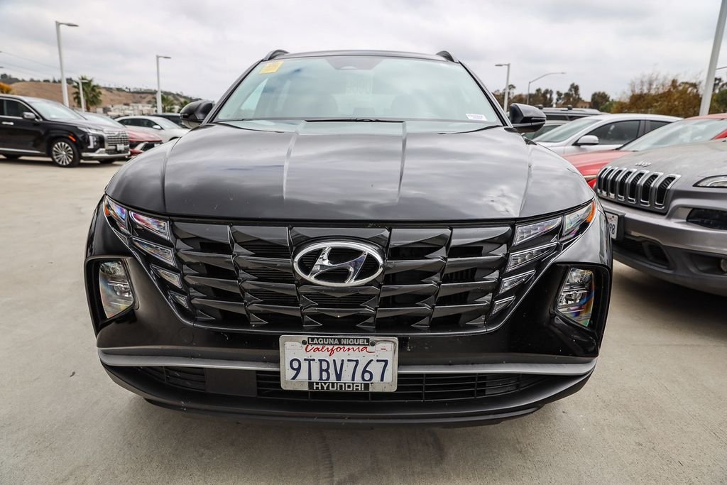 Certified Used 2024 Black Hyundai SEL Convenience image 2