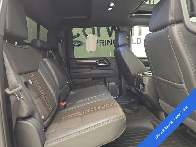 Used 2025 Summit White Chevrolet High Country image 14