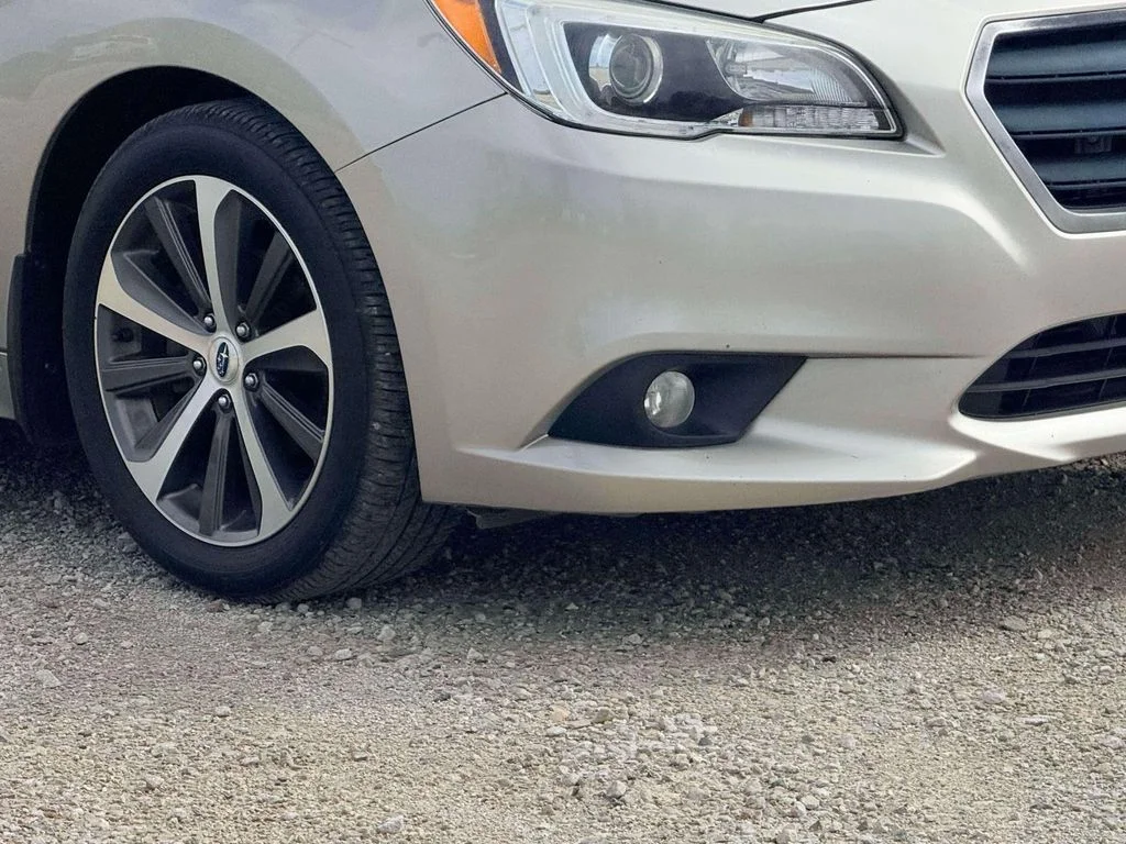 Used 2016 Gray Subaru 2.5i image 5