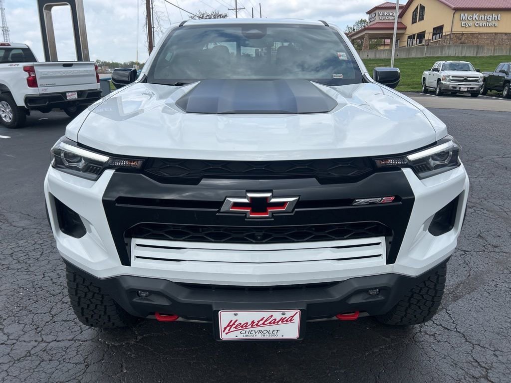 Used 2023 Chevrolet Colorado ZR2 with VIN 1GCPTFEK2P1152031 for sale in Kansas City