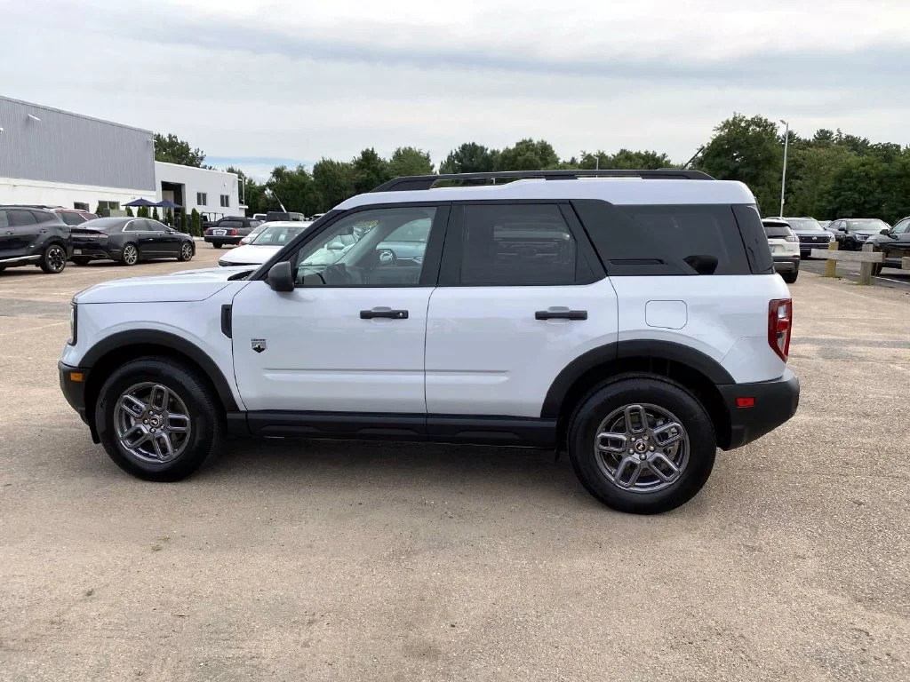 Used 2026 White Metallic Ford Big Bend image 7