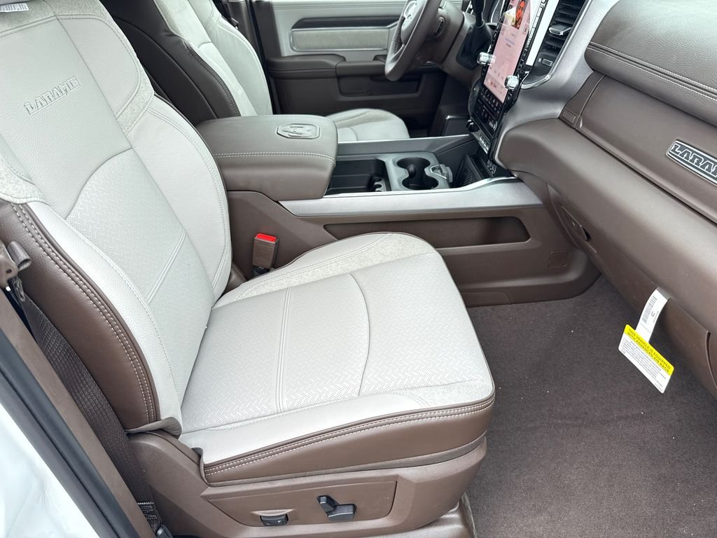 New 2026 Bright White Clear-Coat Exterior Paint RAM Laramie image 13