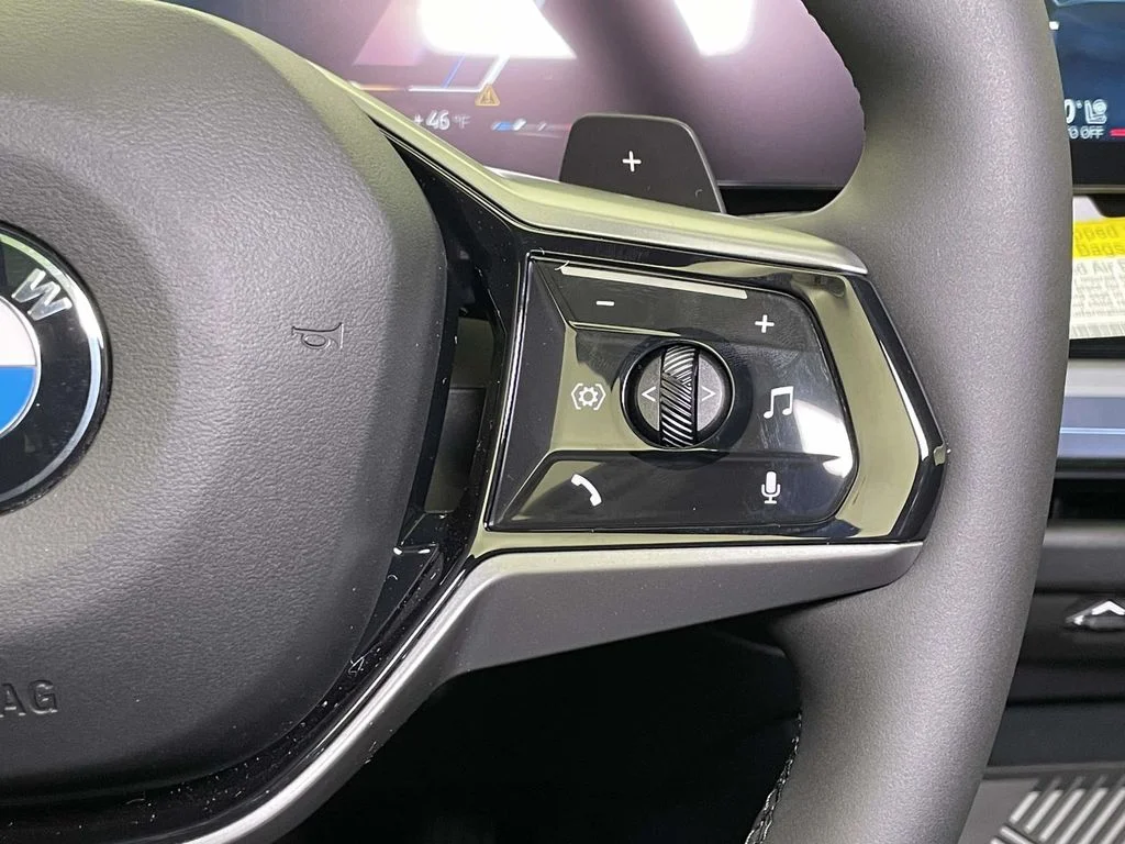 2026 BMW X3 30 - Photo 33