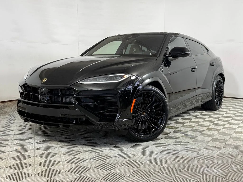 2025 Lamborghini Urus 4.0 V8 PHEV SE's photo