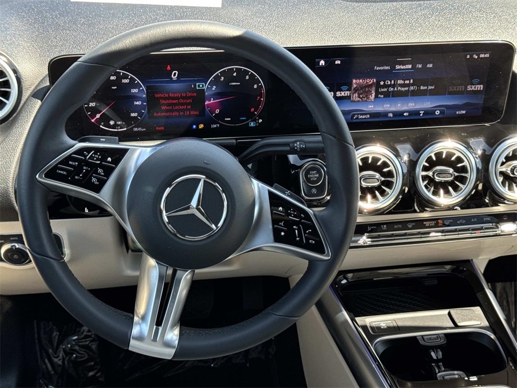 2025 Mercedes Benz GLA 250 photo 3