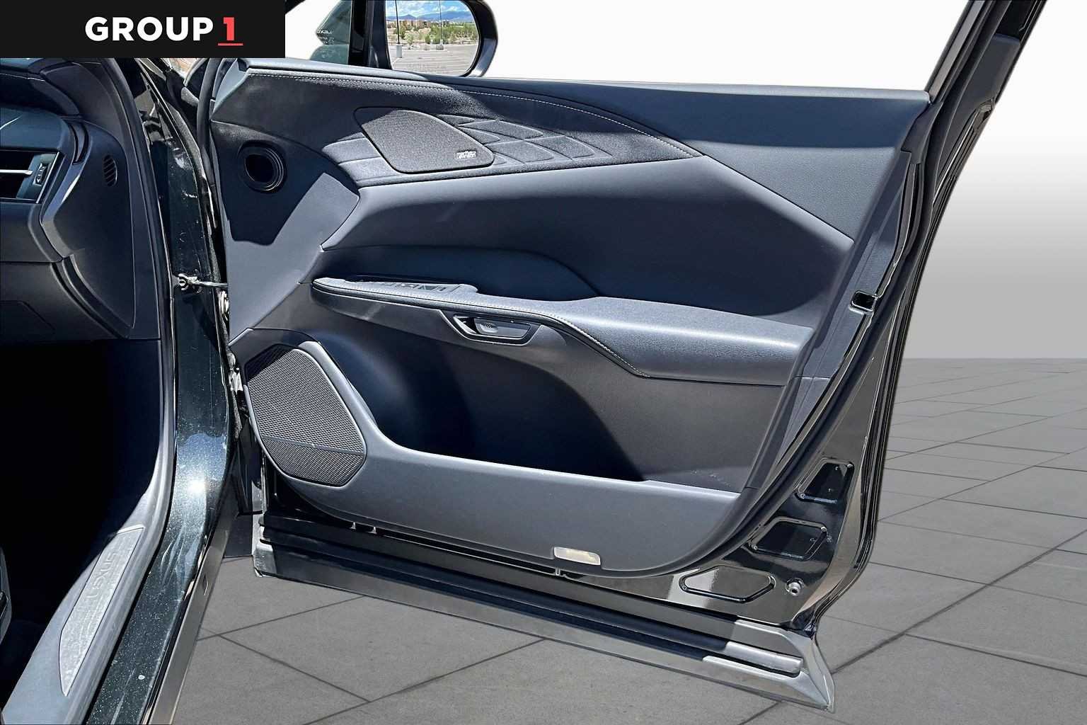 Certified Used 2025 Caviar Lexus Luxury image 21