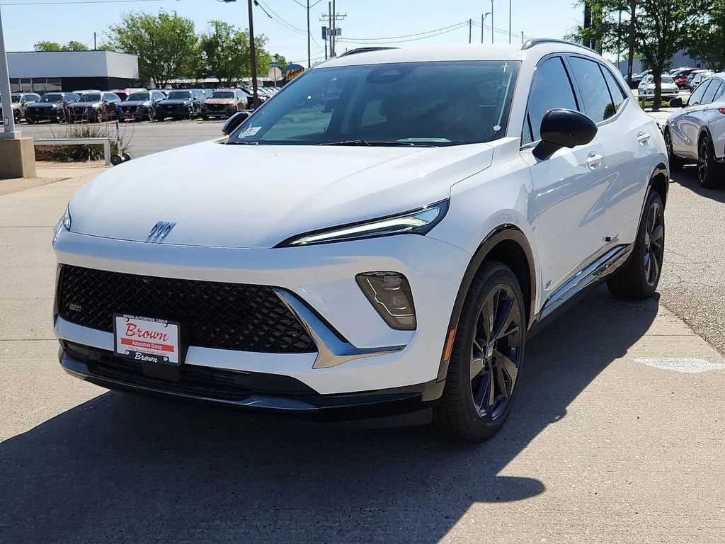 New 2026 Summit White Buick Sport Touring image 4