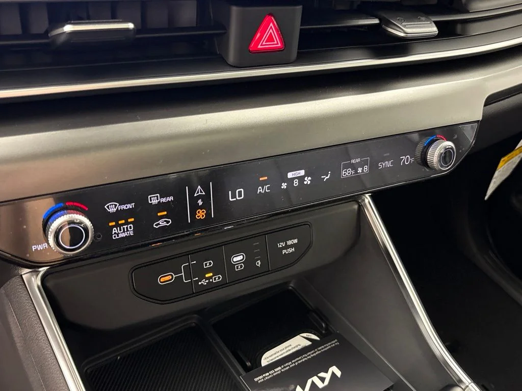 New 2026 Snow White Pearl Kia SX Prestige image 42