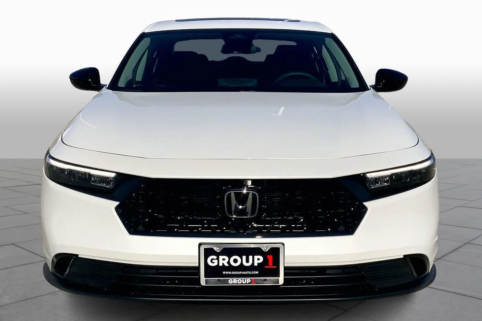 New 2026 Platinum White Pearl Honda SE image 3